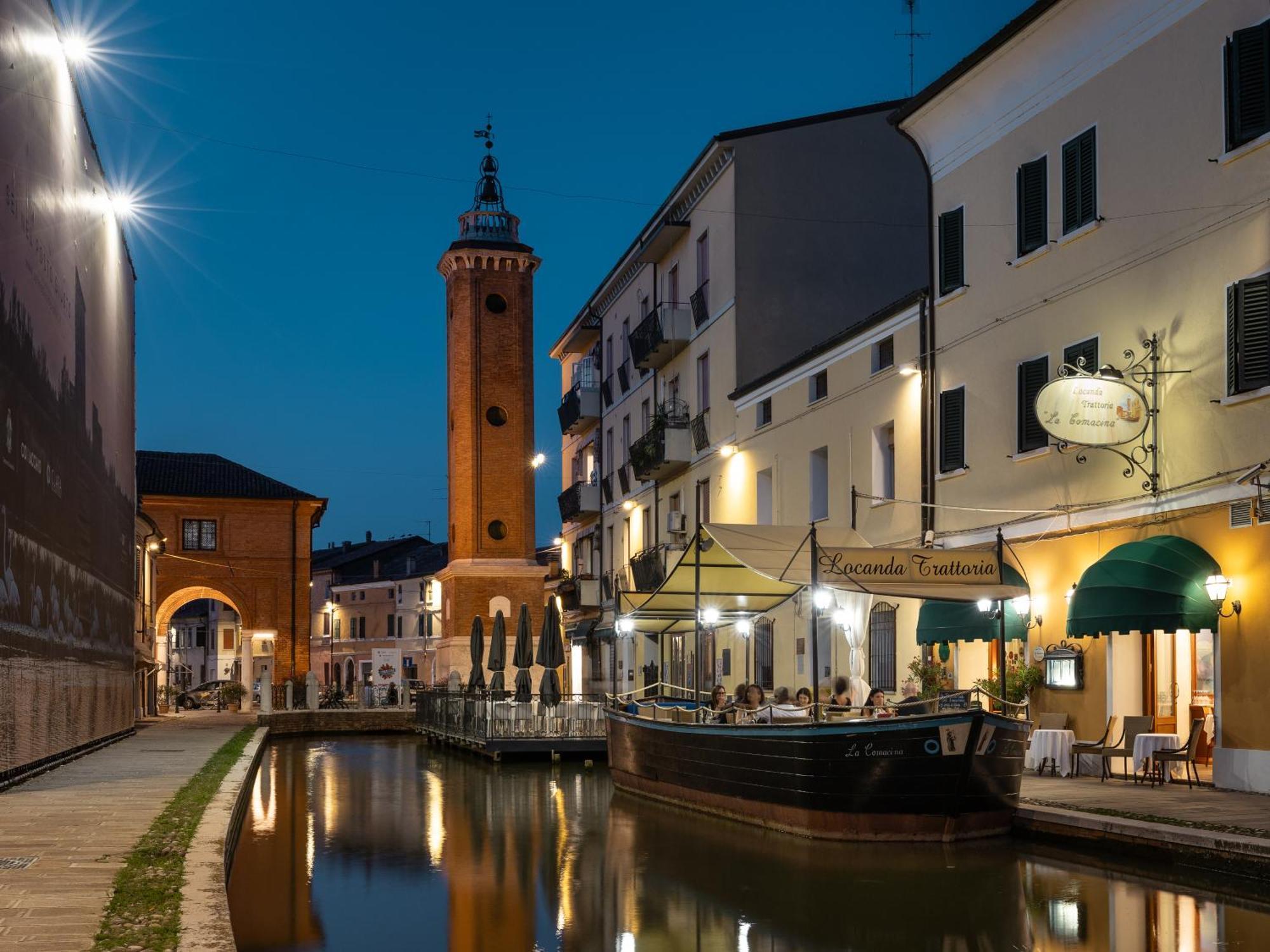 Locanda La Comacina Hotel Comacchio Exterior photo